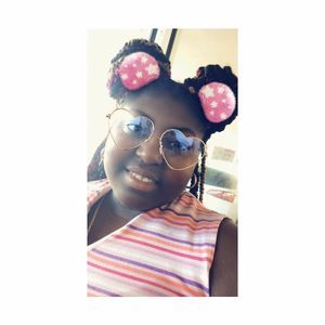 Meet your Posher, Nyla